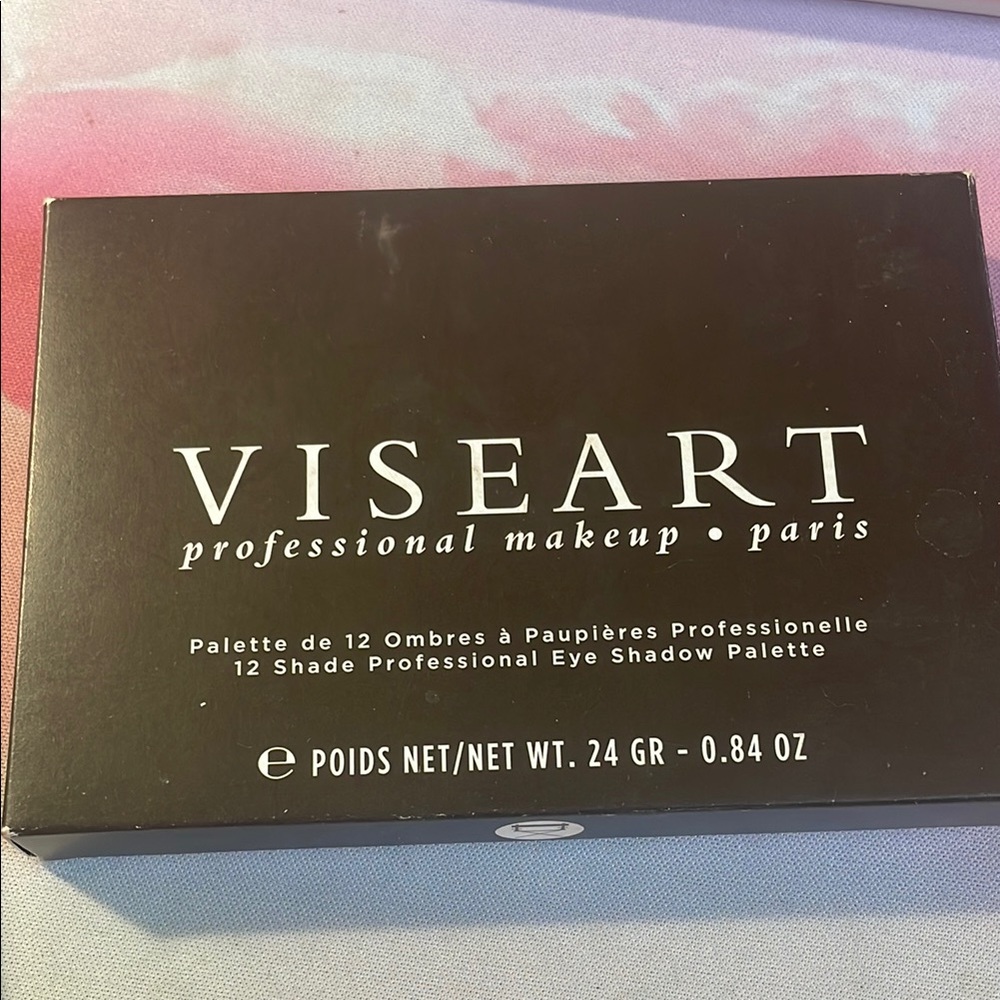 Viseart VPE14 Neutral Mattes Milieu Palette Smooth Finish - Picture 3 of 5